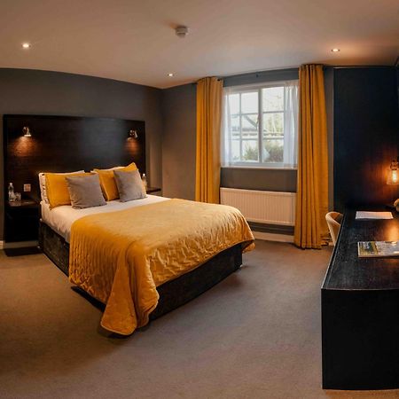 The Vicarage Hotel Holmes Chapel Kültér fotó