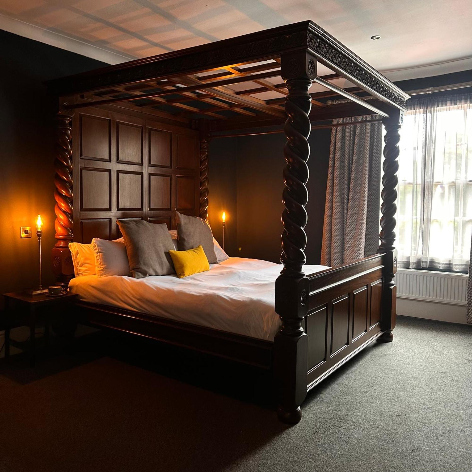 The Vicarage Hotel Holmes Chapel Kültér fotó