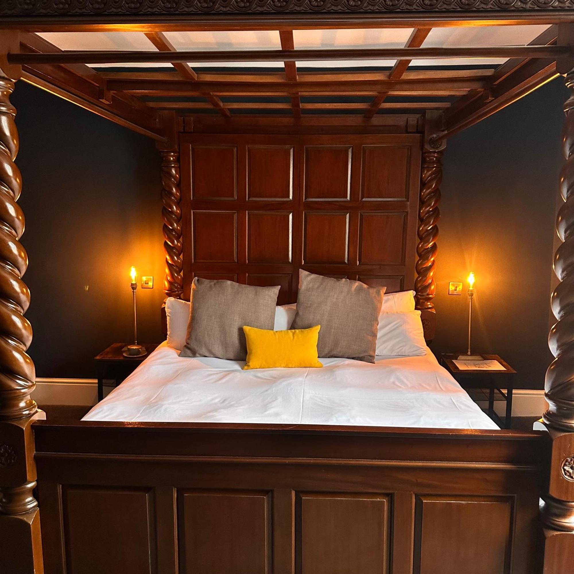 The Vicarage Hotel Holmes Chapel Kültér fotó