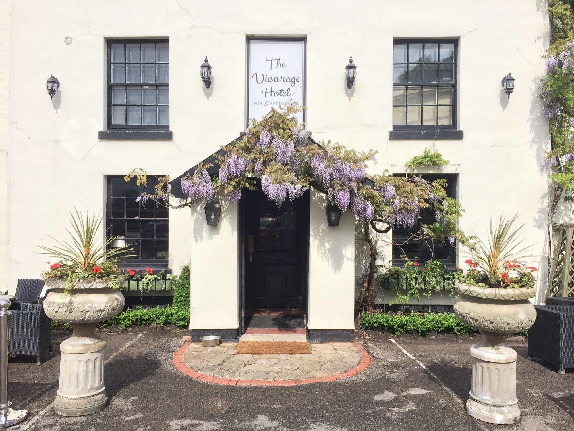 The Vicarage Hotel Holmes Chapel Kültér fotó